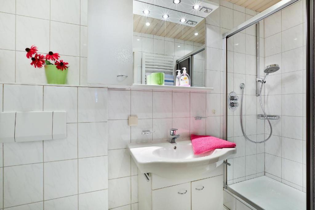 Ferienwohnung Haus Heimattreu Шёнау-ам-Кёнигсзе Экстерьер фото